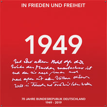 Laden Sie das Bild in den Galerie-Viewer, 1949