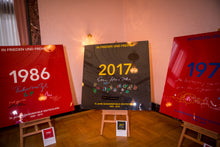 Laden Sie das Bild in den Galerie-Viewer, 2017